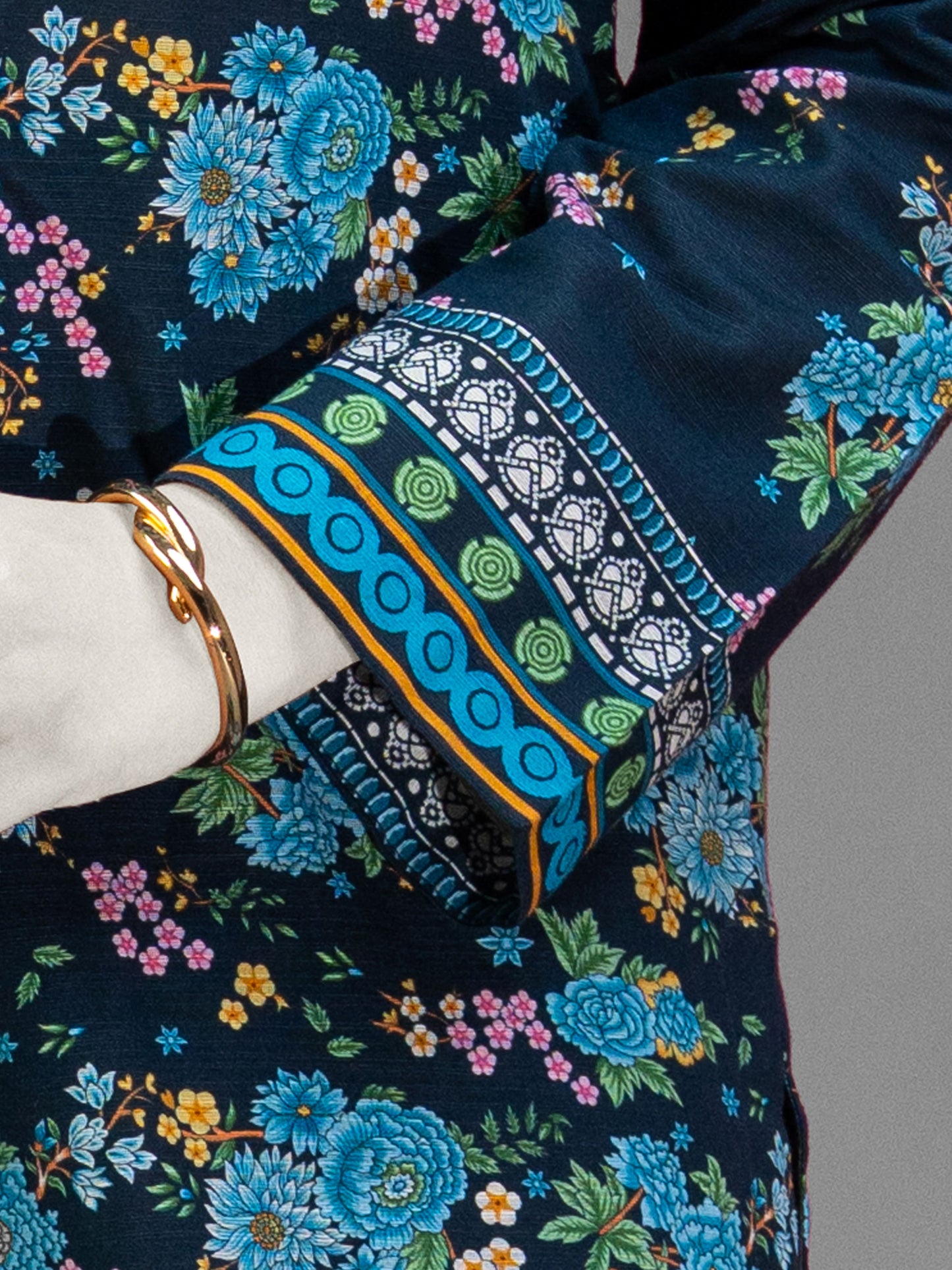 3-Piece Embroidered Khaddar Stitched