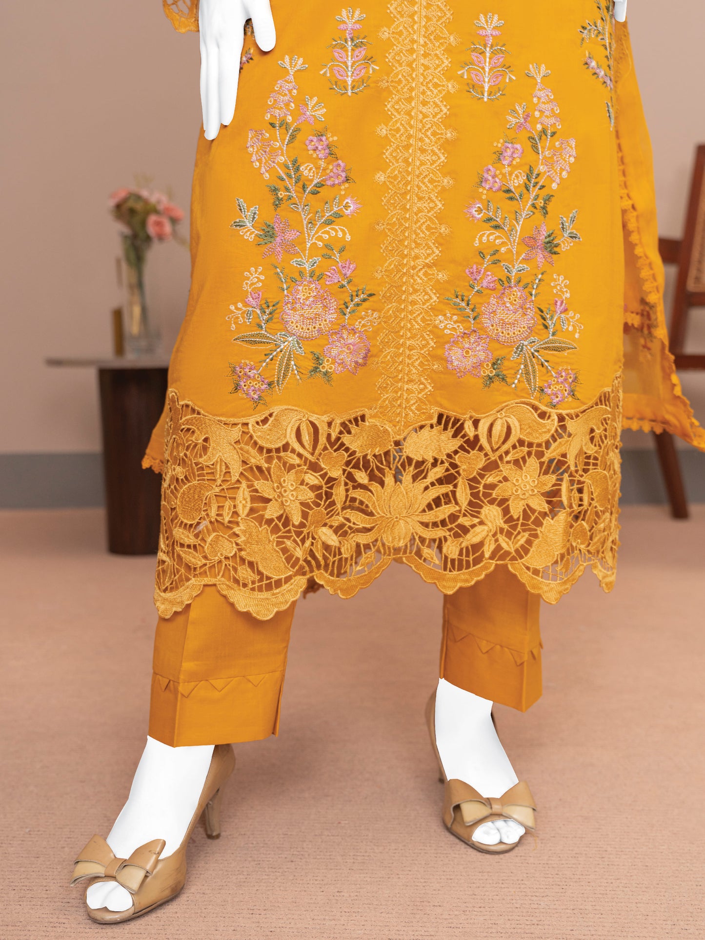 Embroidered Lawn 3PC Stitched