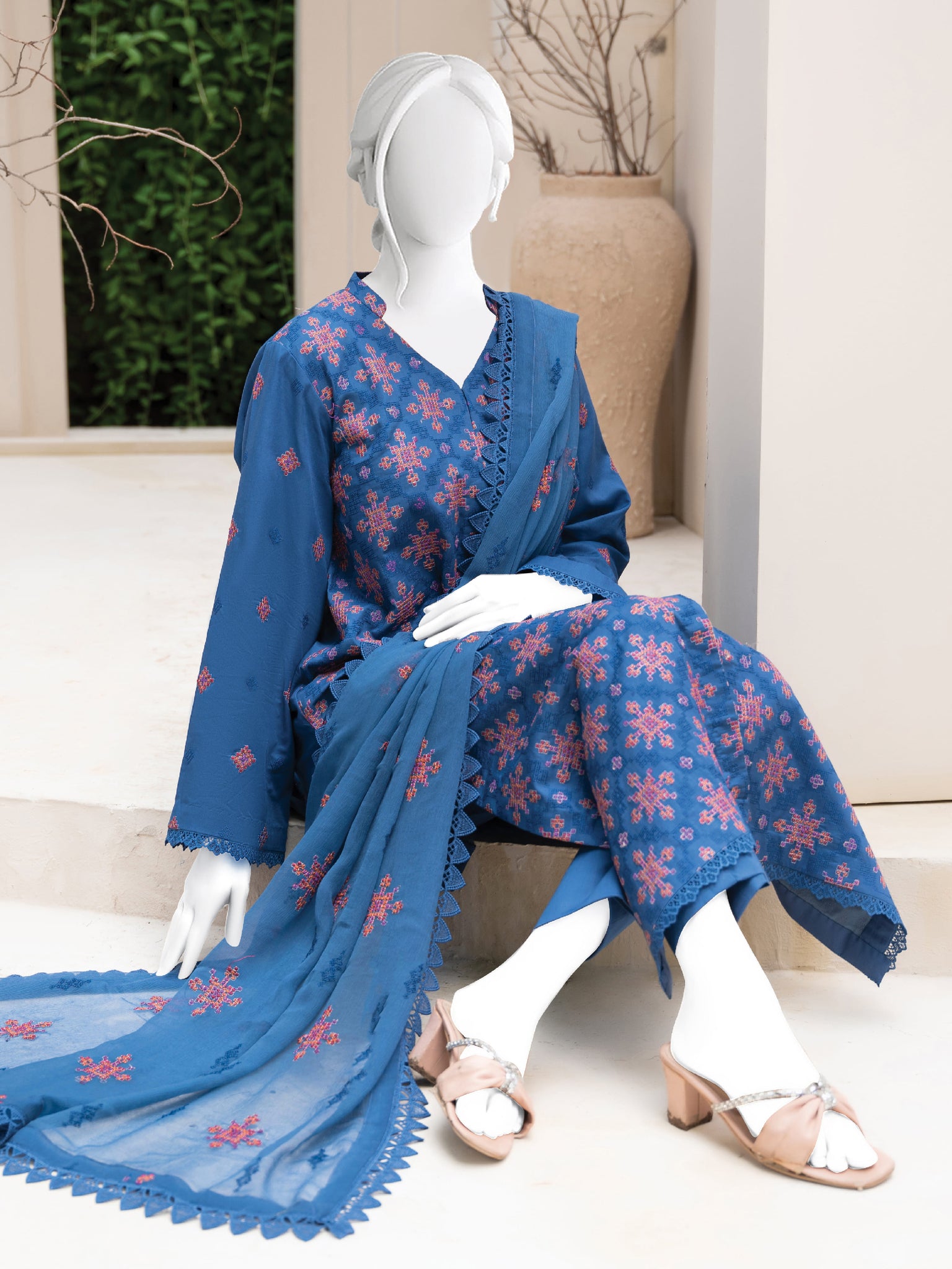 Embroidered Lawn