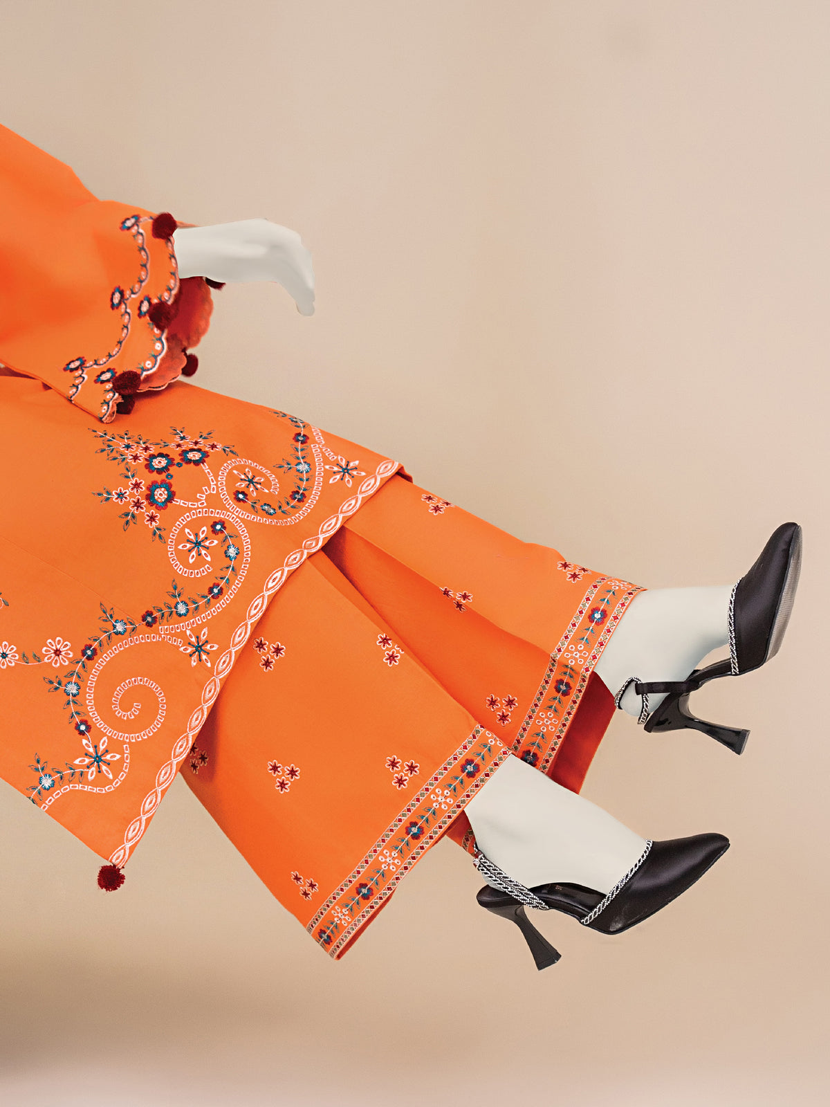 Embroidered Khaddar| Stitched
