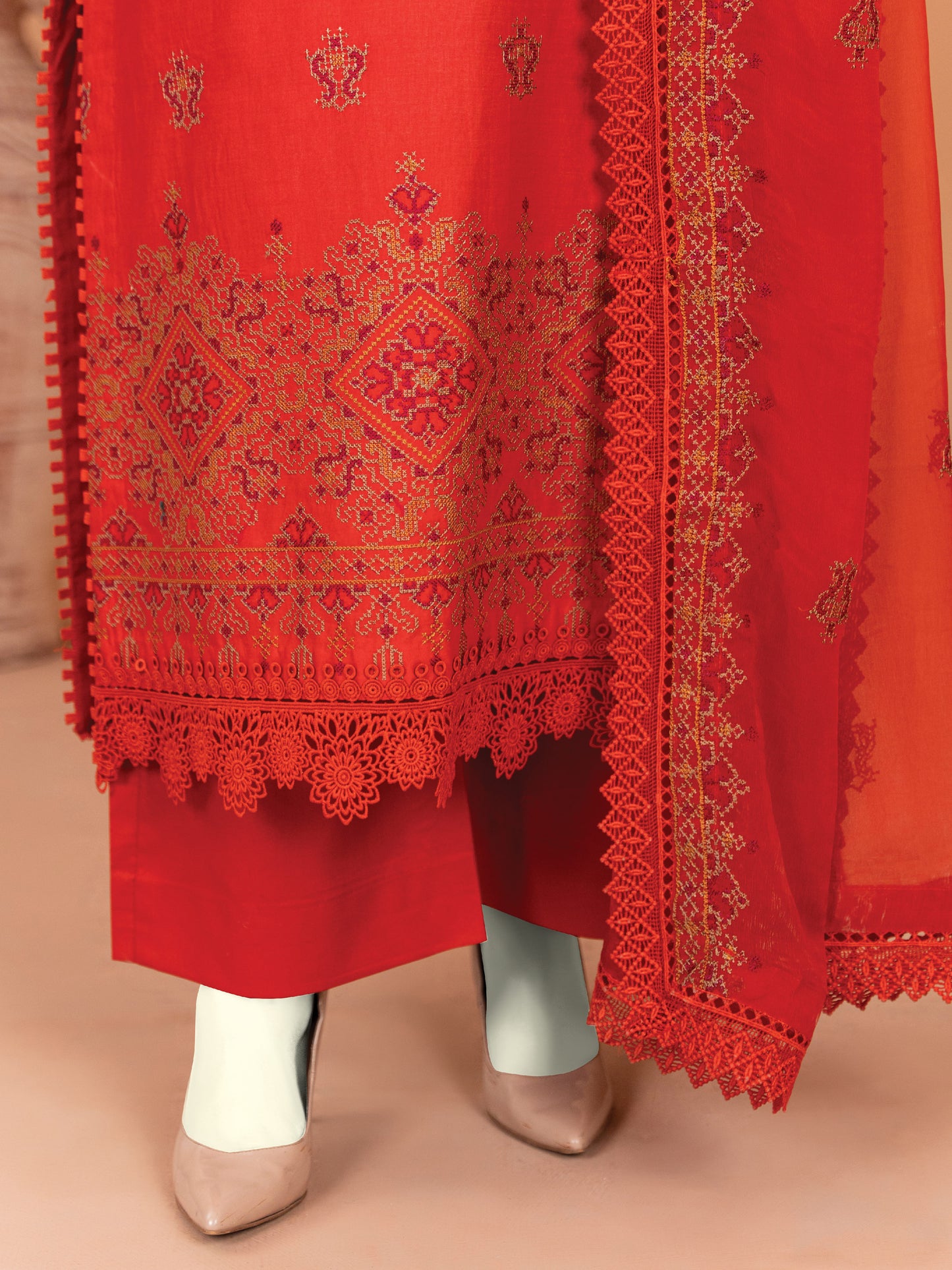 Embroidered Lawn