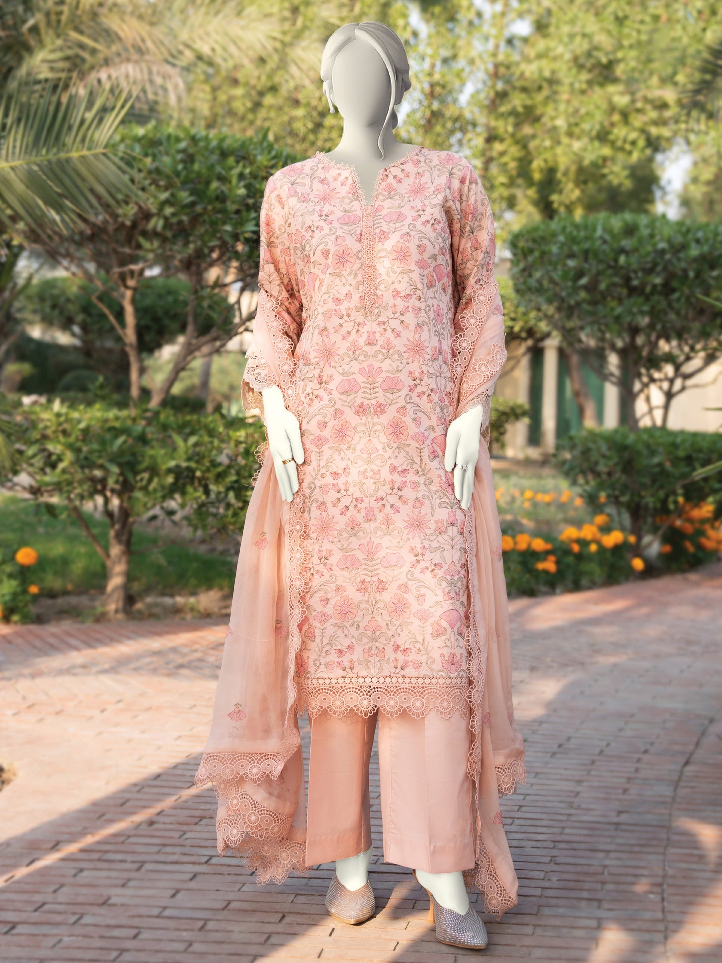 Embroidered Lawn