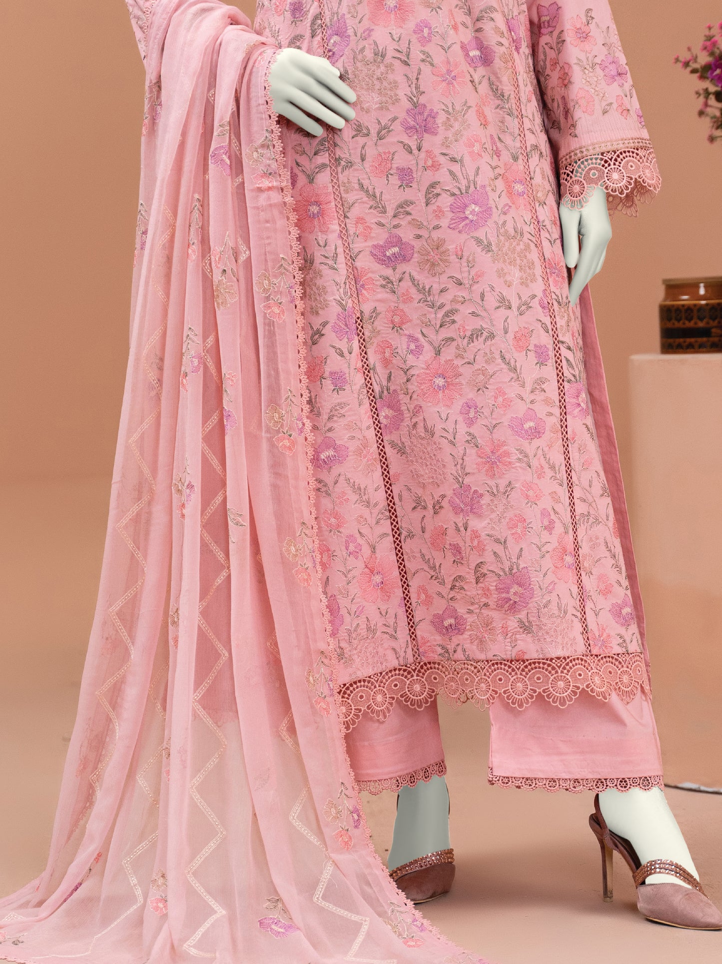 Embroidered Lawn