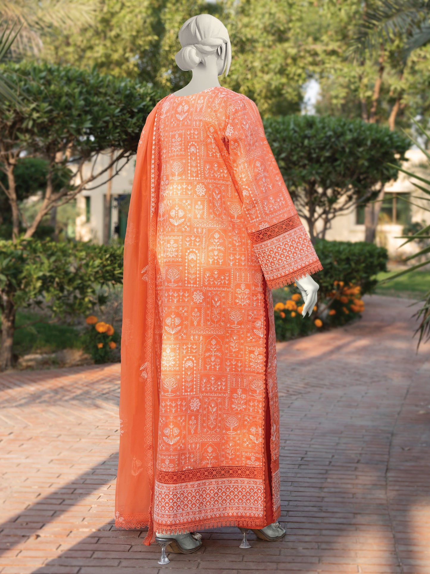 Embroidered Lawn