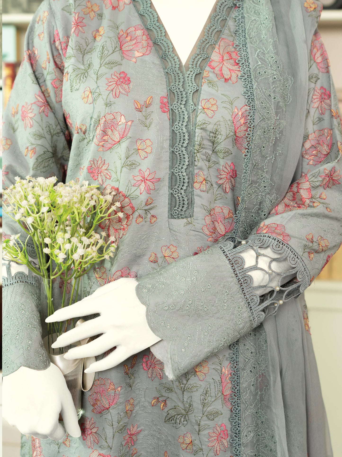 Embroidered Lawn