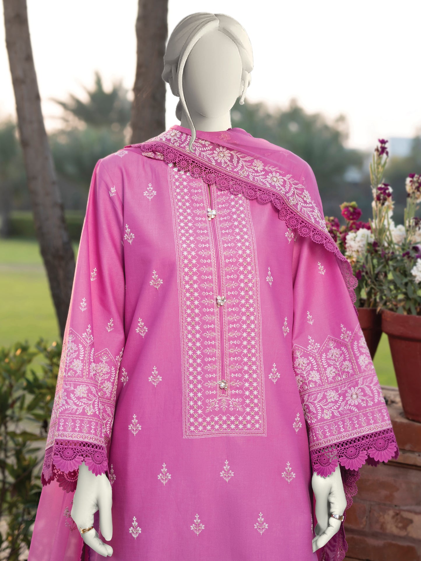 Embroidered Lawn