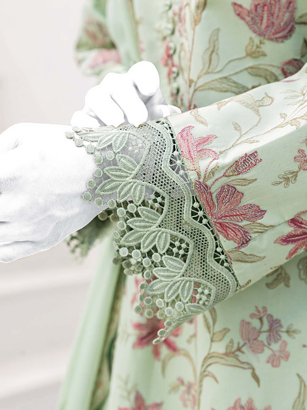 Embroidered Lawn