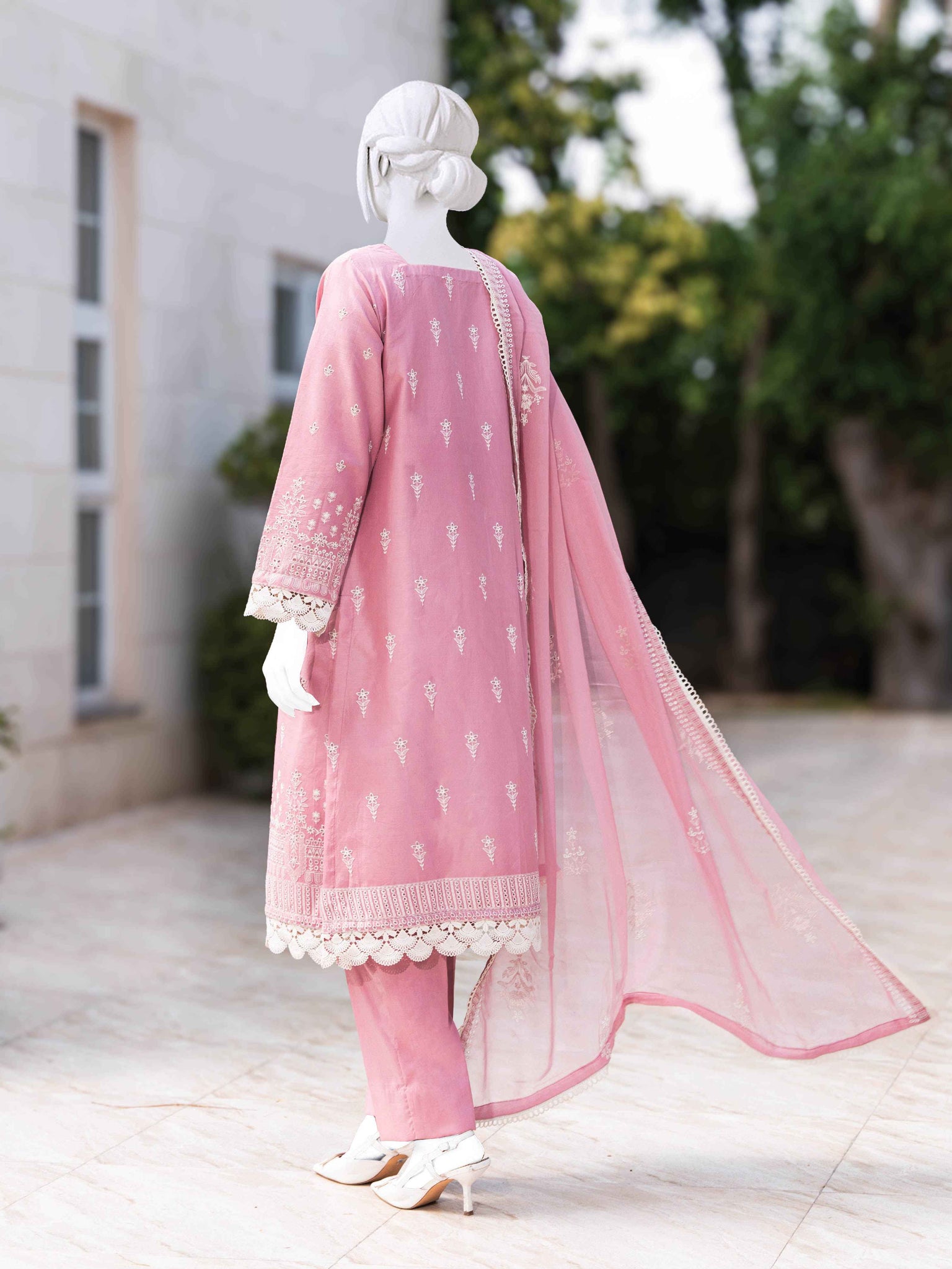 Embroidered Lawn