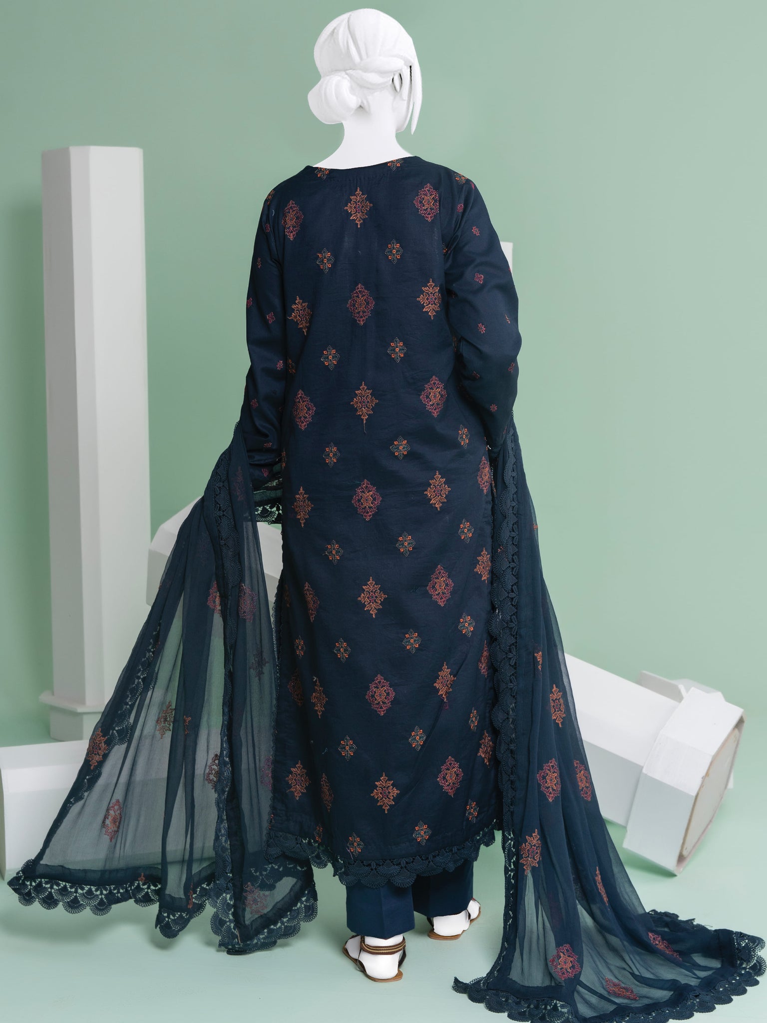 Embroidered Lawn