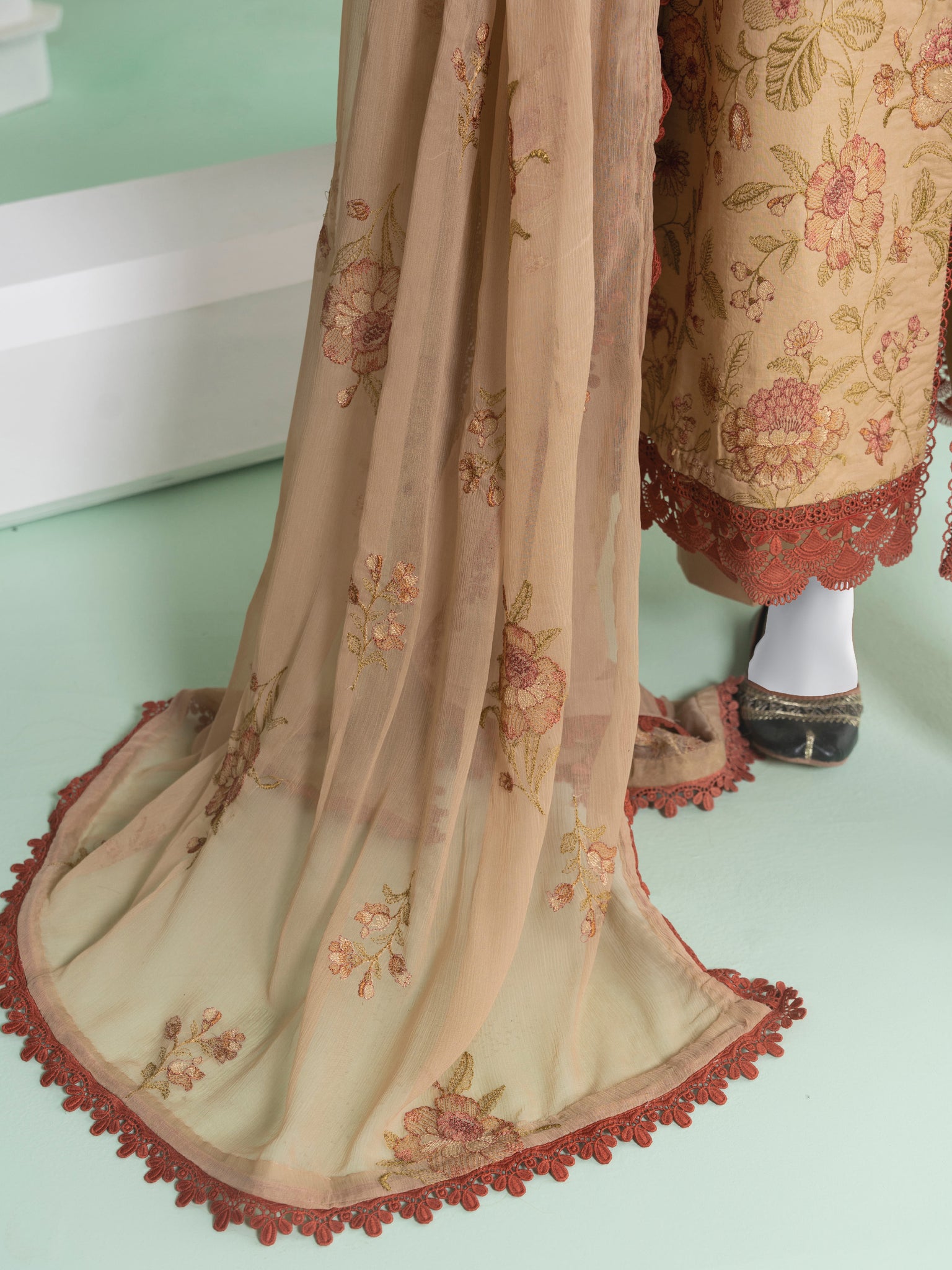 Embroidered Lawn
