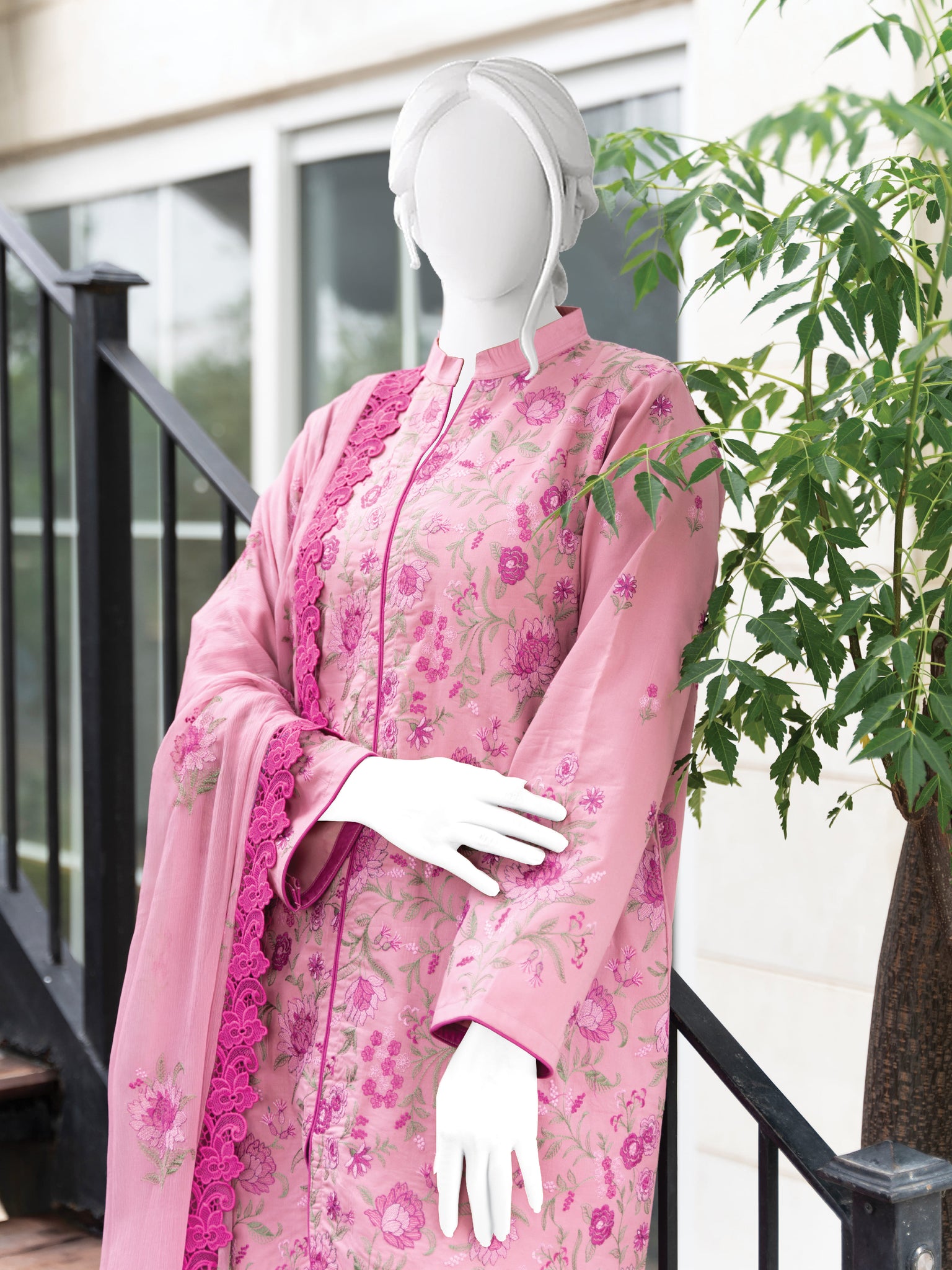 Embroidered Lawn