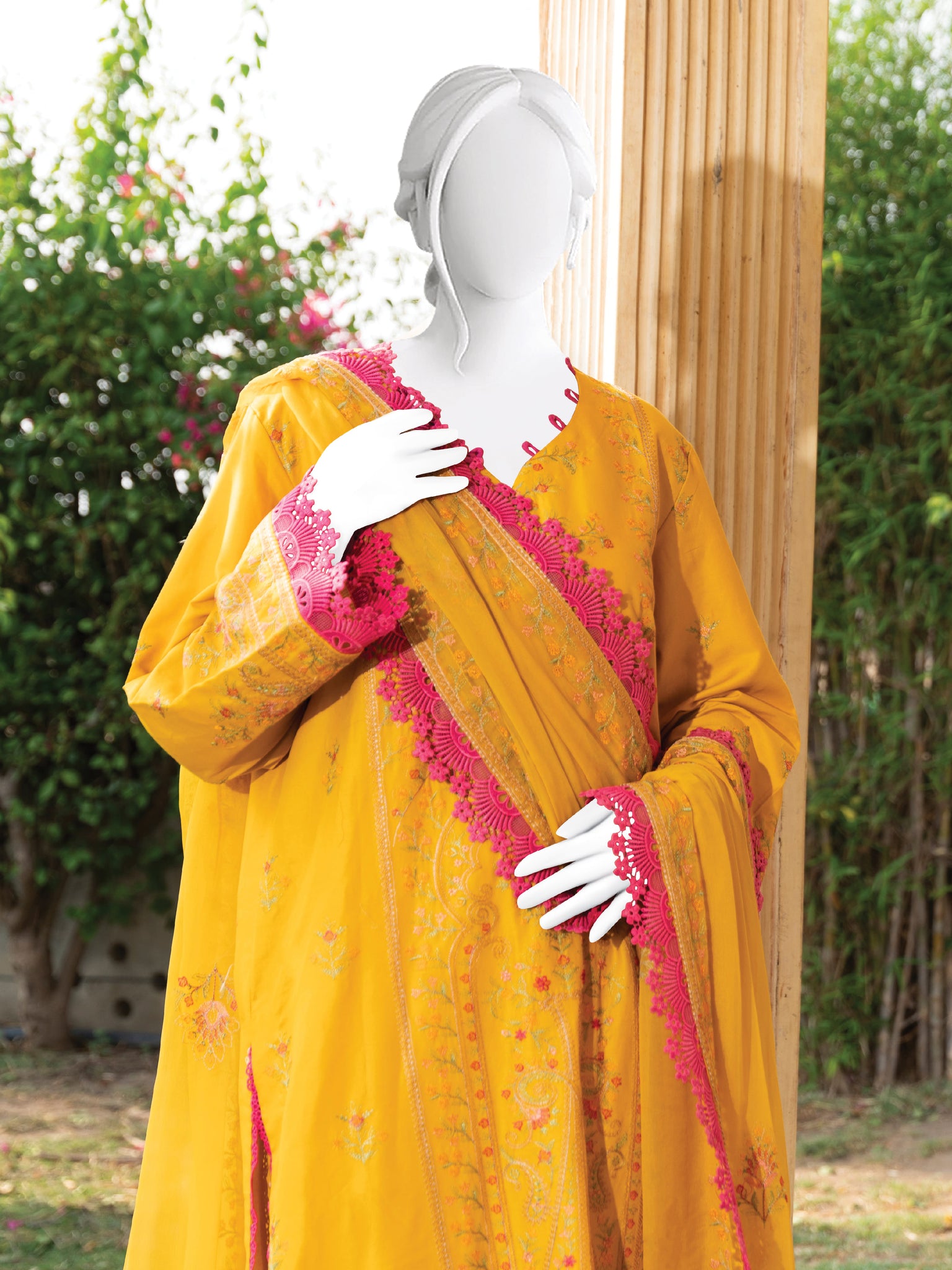 Embroidered Lawn